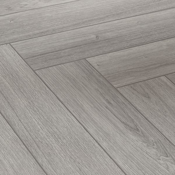 Hadi Teherani New Oak