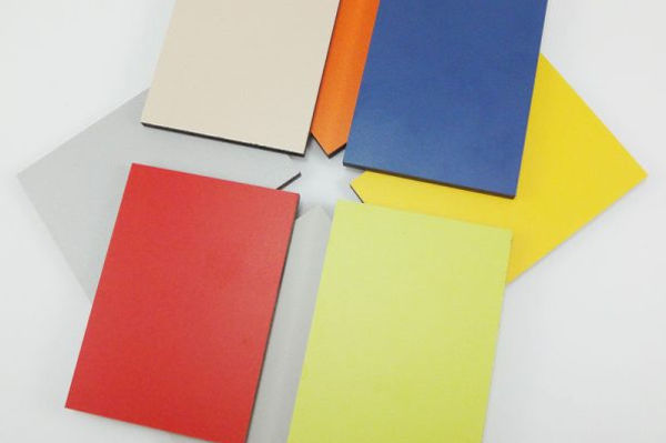 Tableros Compactos